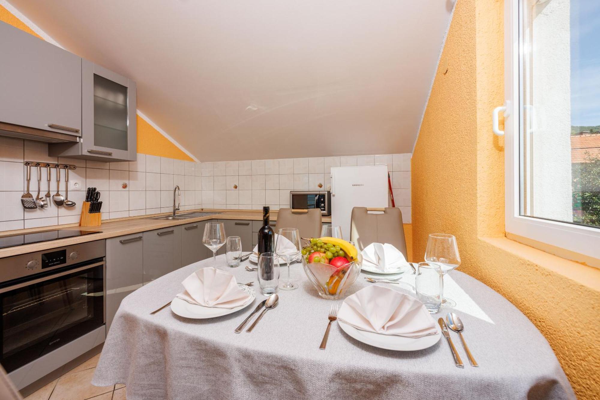 Apartment Davor Dramalj Eksteriør billede